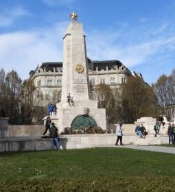 Szovjet hősi emlékmű