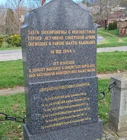 Szovjet hősi emlékmű