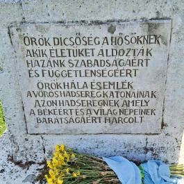 Szovjet hősi emlékmű Zsámbék - Egyéb