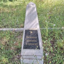 Szovjet hősi emlékmű, Mezőfalva - Egyéb