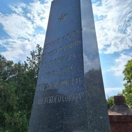 Szovjet Hősök emlékműve Abádszalók - Egyéb