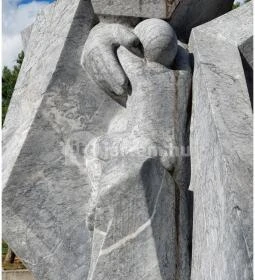 Sztehlo Gábor emlékműve