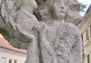 Születési szobor Esztergom