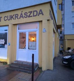 Szurgent Cukrászda