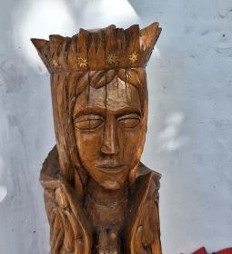 Szűz Mária barlangban