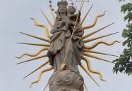 Szűz Mária-kegyoszlop Budapest