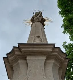 Szűz Mária-kegyoszlop