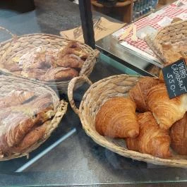 á table! - Etele Plaza Budapest - Étel/ital