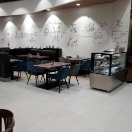 á table! - Etele Plaza Budapest - Belső