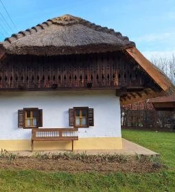 Tájház & kovácsműhely