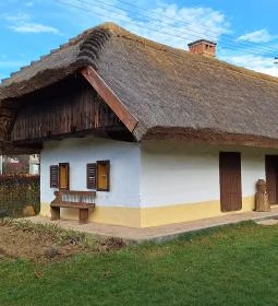 Tájház & kovácsműhely