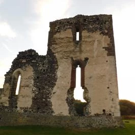 Taliándörögdi Szent András templomrom Taliándörögd - Külső kép