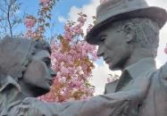 Táncos pár szökőkút Mogyoród