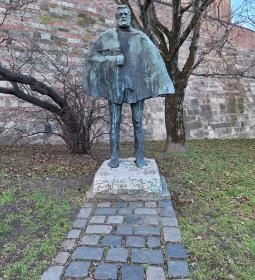 Táncsics Mihály szobor