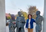 Tanítók szobra Soltvadkert