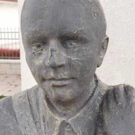 Tanítók szobra, Soltvadkert - Egyéb