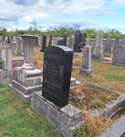 Tapolcai izraelita temető