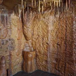 Tapolcai-tavasbarlang Látogatóközpont Tapolca - Egyéb