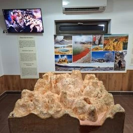 Tapolcai-tavasbarlang Látogatóközpont Tapolca - Egyéb