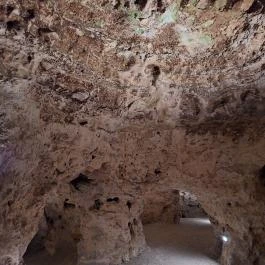 Tapolcai-tavasbarlang Látogatóközpont Tapolca - Egyéb