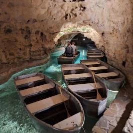 Tapolcai-tavasbarlang Látogatóközpont Tapolca - Belső