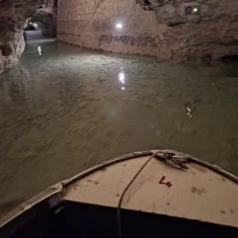 Tapolcai-tavasbarlang Látogatóközpont Tapolca - Belső