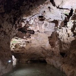 Tapolcai-tavasbarlang Látogatóközpont Tapolca - Belső