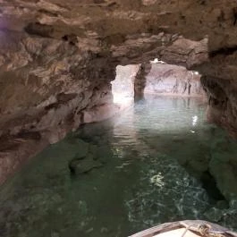 Tapolcai-tavasbarlang Látogatóközpont Tapolca - Belső