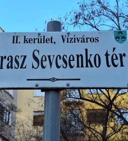 Tarasz Sevcsenko szobra