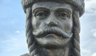 Tarcal vezér szobor Tarcal - Külső kép