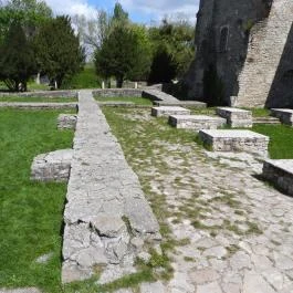 Tatai vár Tata - Külső kép