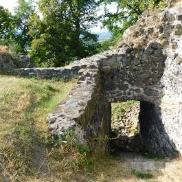 Tátika-vár Zalaszántó - Külső kép