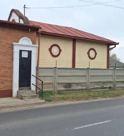 Taub Eizik Izsák sírhelye