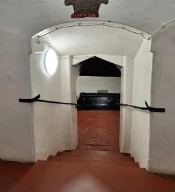 Taub Eizik Izsák sírhelye