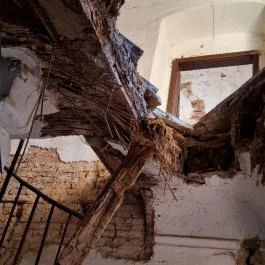 Tauber kastély, Resznek - Belső