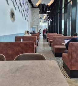 Tejmadár - Etele plaza, Budapest