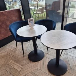 Tejmadár - Etele plaza, Budapest Budapest - Belső