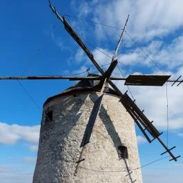 Tési Szélmalmok és Kovácsműhely Tés - Külső kép