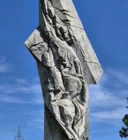 Tétényi csata emlékműve