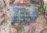 Timföldgyár emlékmű Almásfüzitő