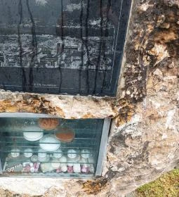 Timföldgyár emlékmű