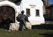 Tinódi Lantos Sebestyén szobor Eger