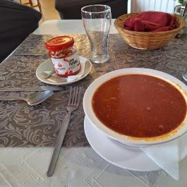 TIR Csárda Szabadegyháza - Étel/ital