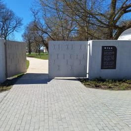 Tisza-kastély, Geszt - Külső kép