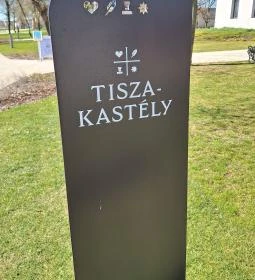 Tisza-kastély