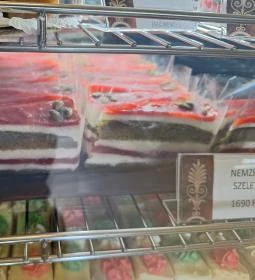 Tisza kastély kávézó