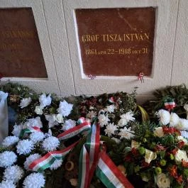 Tisza-kripta, Geszt - Egyéb