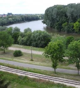 Tisza-parti kilátó