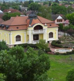 Tisza-parti kilátó