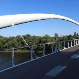 Tiszavirág híd Szolnok - Külső kép